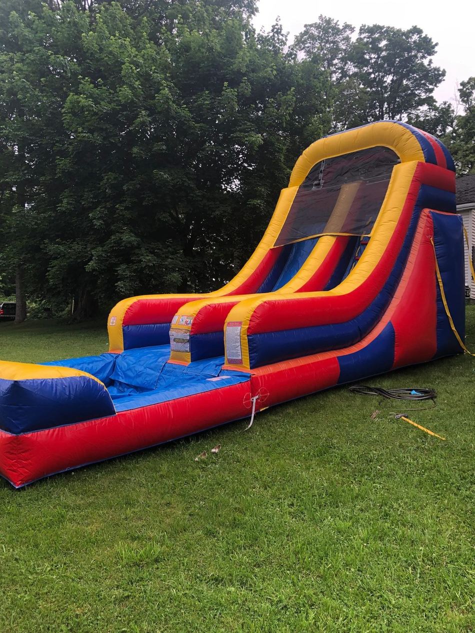 Inflatable unit set up for an event