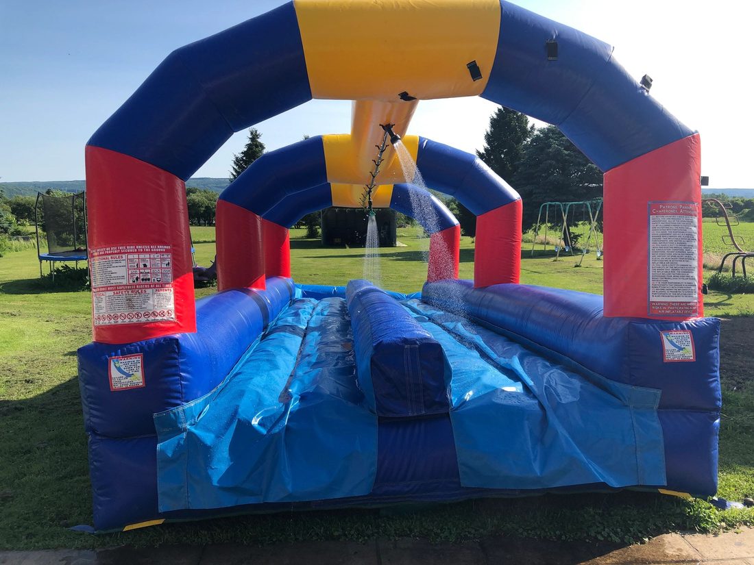 Bounce house rental set up